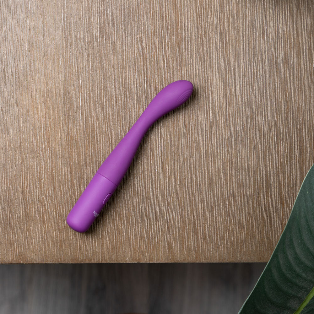 Maia CHELSI Slimline G-Spot Vibrator - Purple