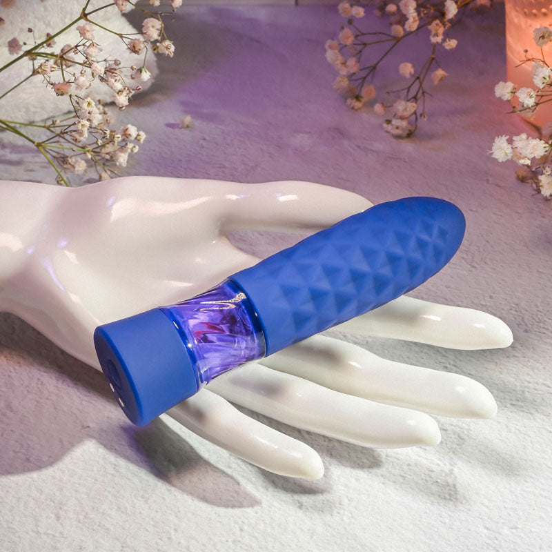 Evolved RAVER - 12.3 cm Rechargeable Mini Vibrator