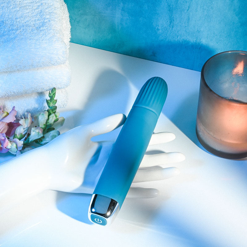 Evolved SUPER SLIM -  19.7 cm USB Rechargeable Vibrator