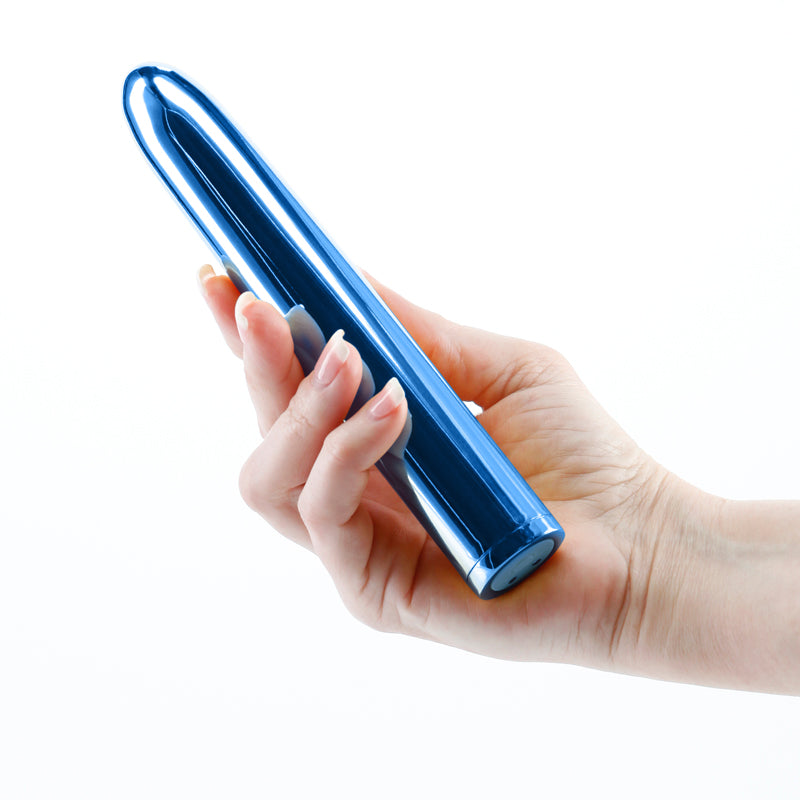 Chroma 17 cm USB Rechargeable Smooth Basic Vibrator - Metallic Blue